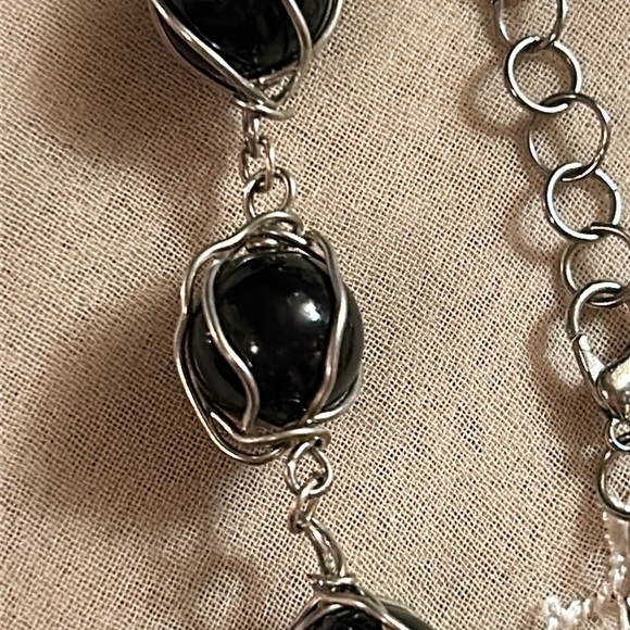 Twisted in Black wire wrap bracelet - Picture 6 of 7